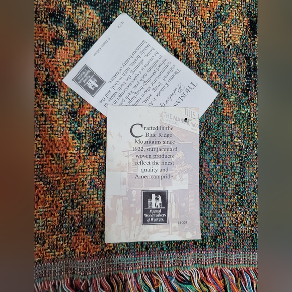 NEW Thomas Kinkade "Autumn Lane" Tapestry Throw Blanket 51" x 68" 100% Cotton - Picture 4 of 7